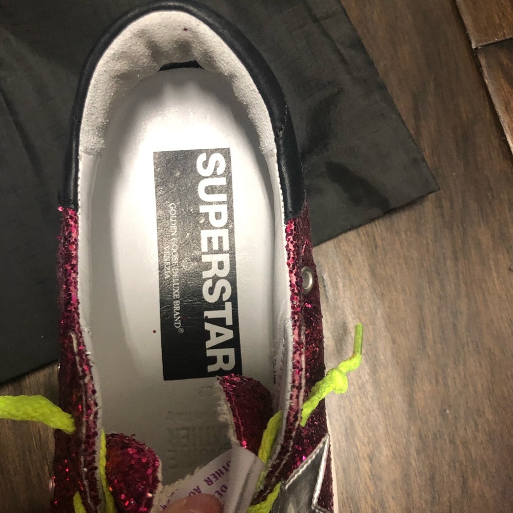 Golden Goose Superstars - Picture 5 of 8